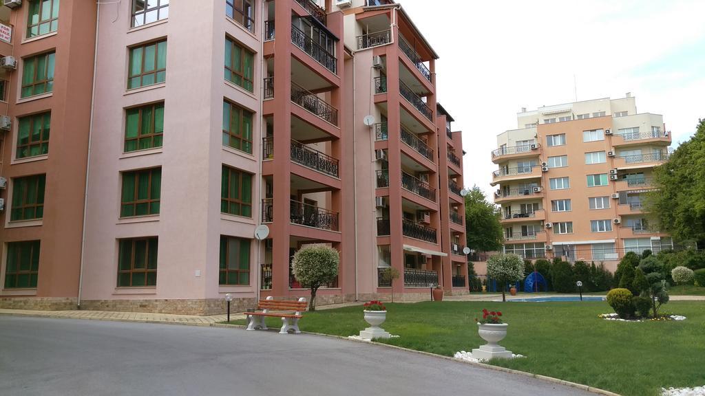 Luxury Sunrise Complex Apartment 골든샌드 외부 사진