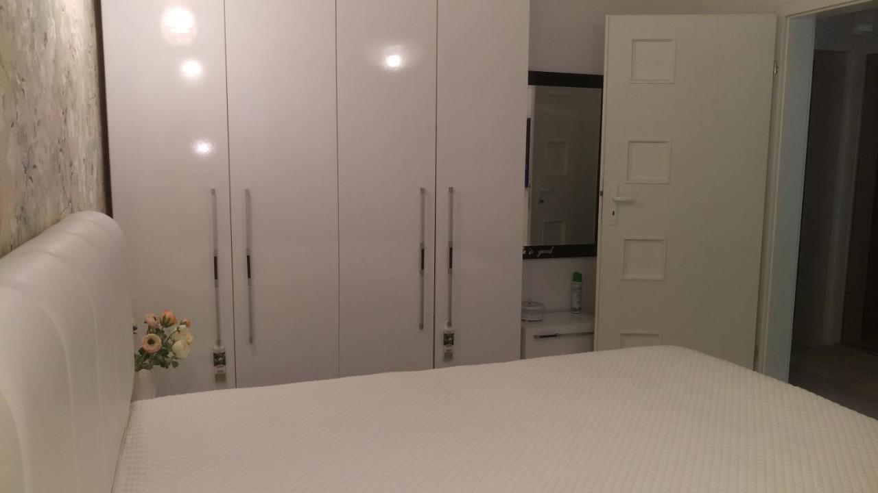 Luxury Sunrise Complex Apartment 골든샌드 외부 사진