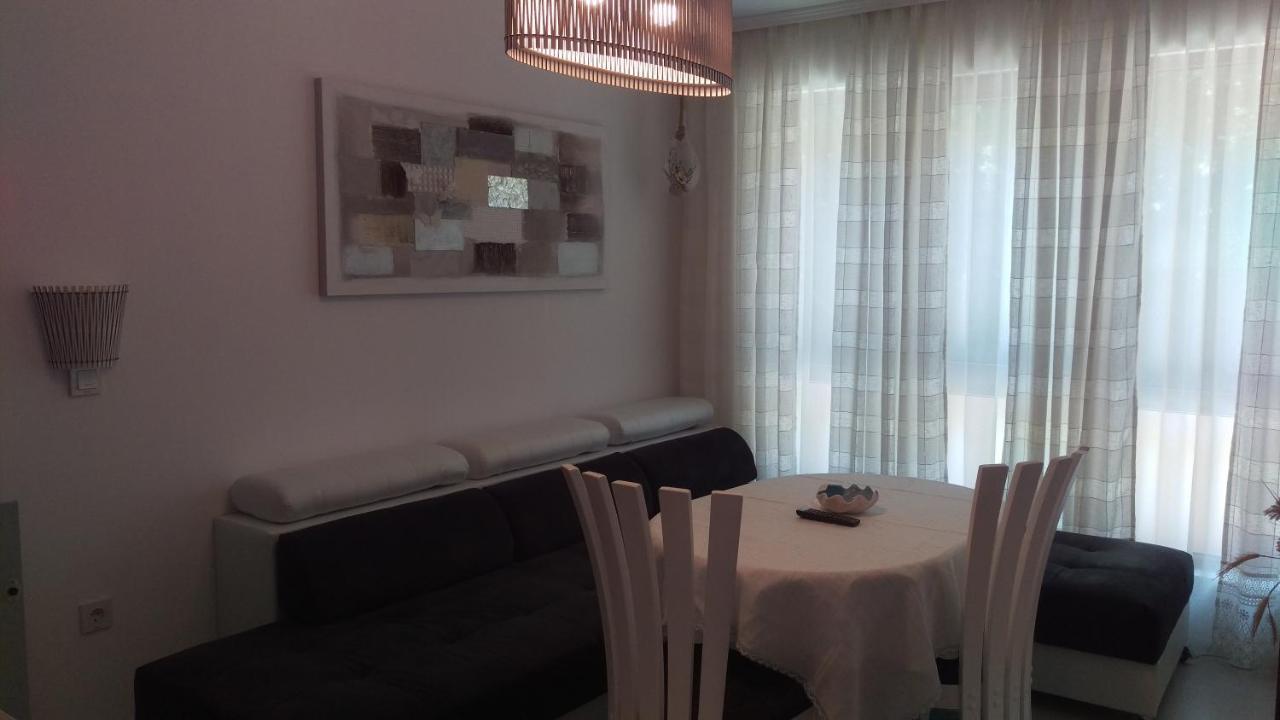 Luxury Sunrise Complex Apartment 골든샌드 외부 사진